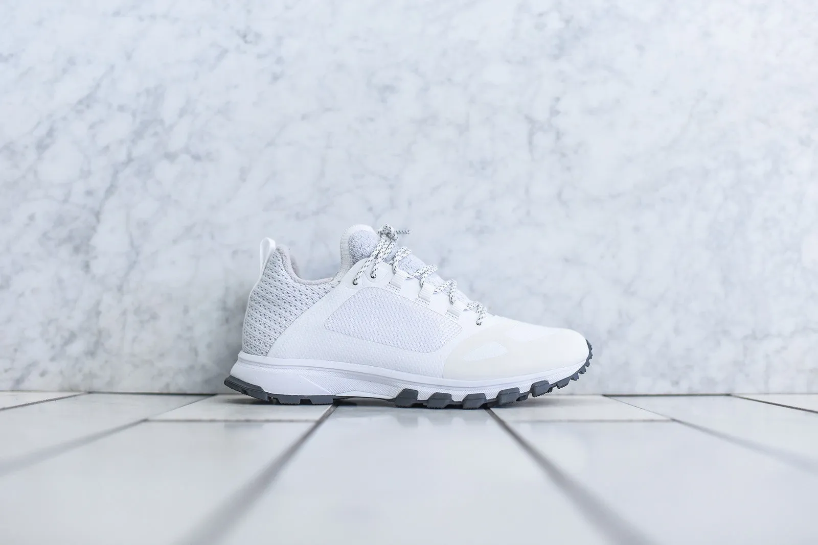 adidas by Stella McCartney WMNS Adizero XT - White / Grey