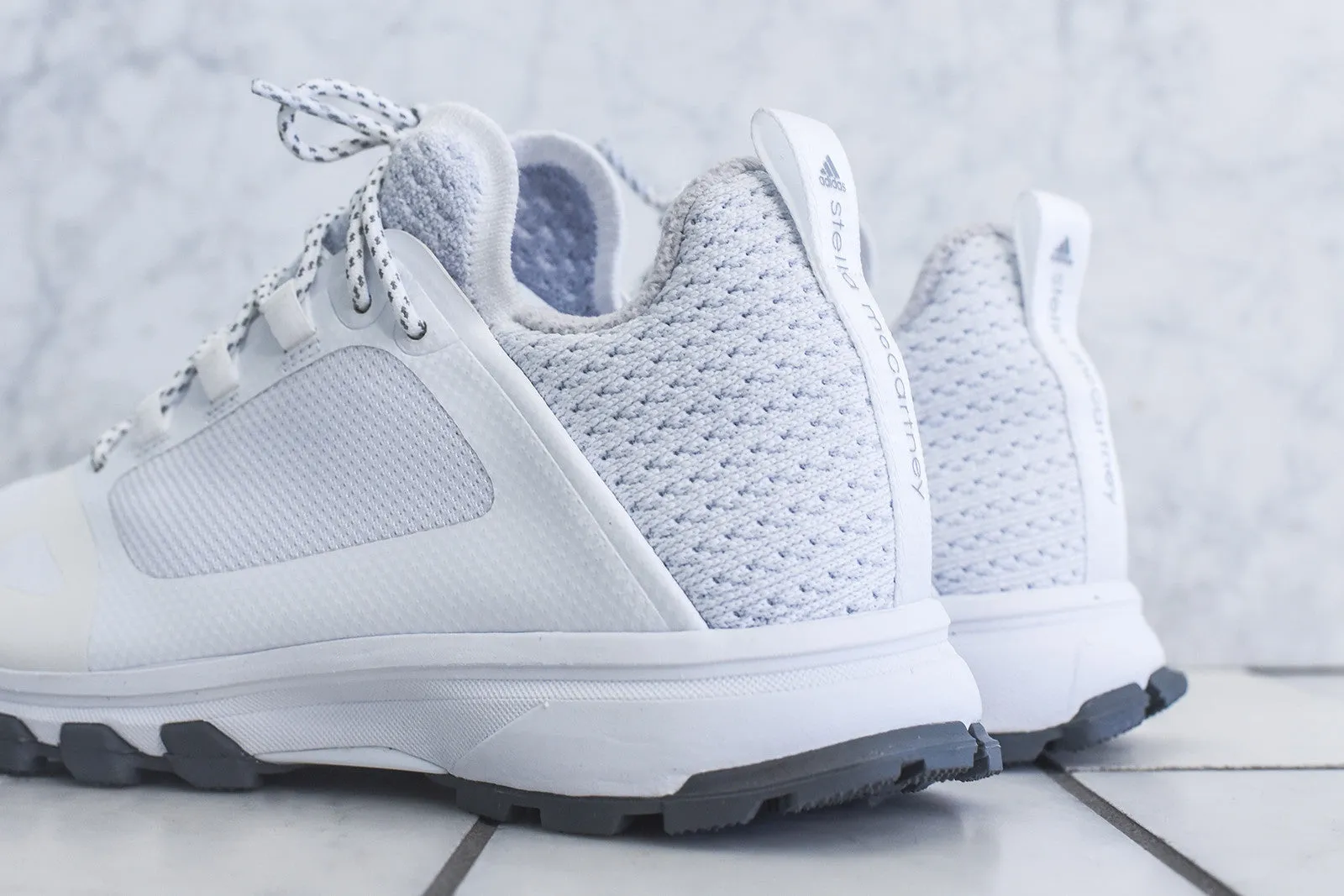 adidas by Stella McCartney WMNS Adizero XT - White / Grey