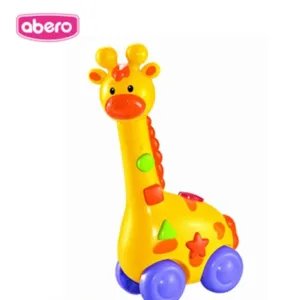 Rattle Giraffe Pull Back