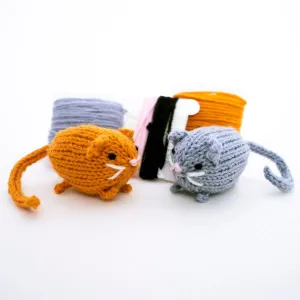 Tiny Cats Knit Kit